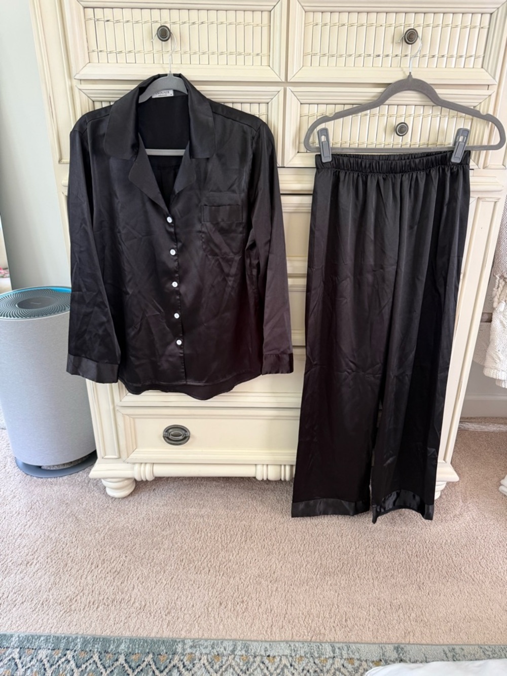 Ekouaer Black Satin Pajama Set | Button Top + Wide Leg Pants | Medium
